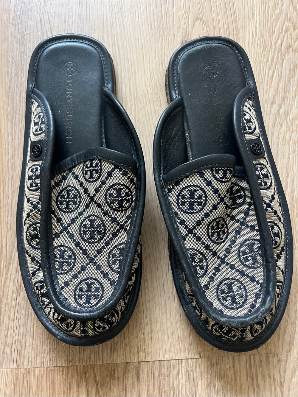 Tory Burch Navy and Gray Natural Logo Canvas Slides 8M